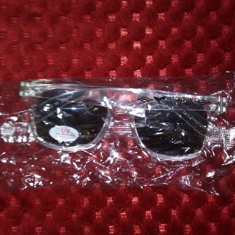 Mens UV sunglasses